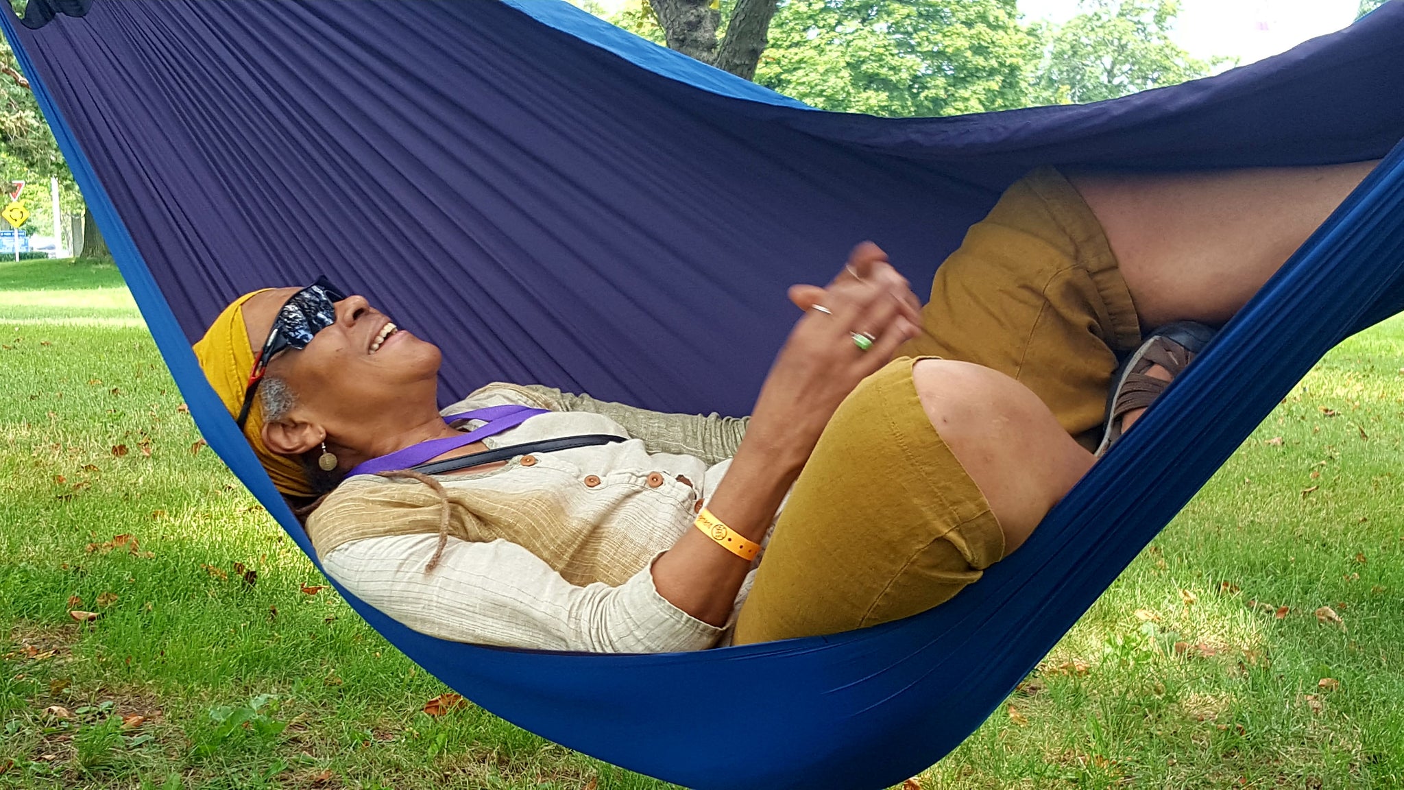 Bungee cord hammock deals