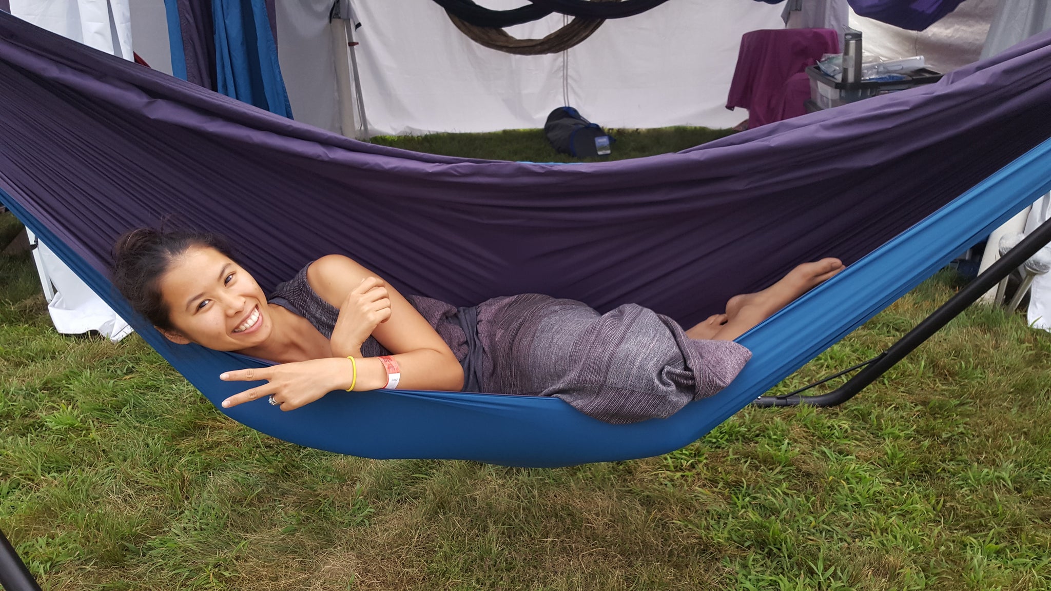 P E A C E Behold LLC Bungee Hammocks